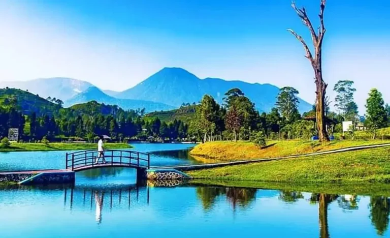 tugu selatan